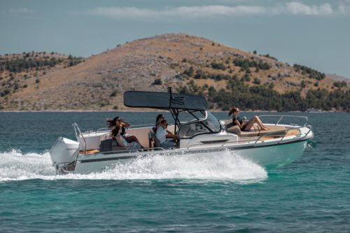 2026 Nimbus T8 new boat for sale in Menorca - Clearwater Marine